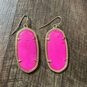 Kendra Scott Elle Gold Drop Statement Earrings in pink